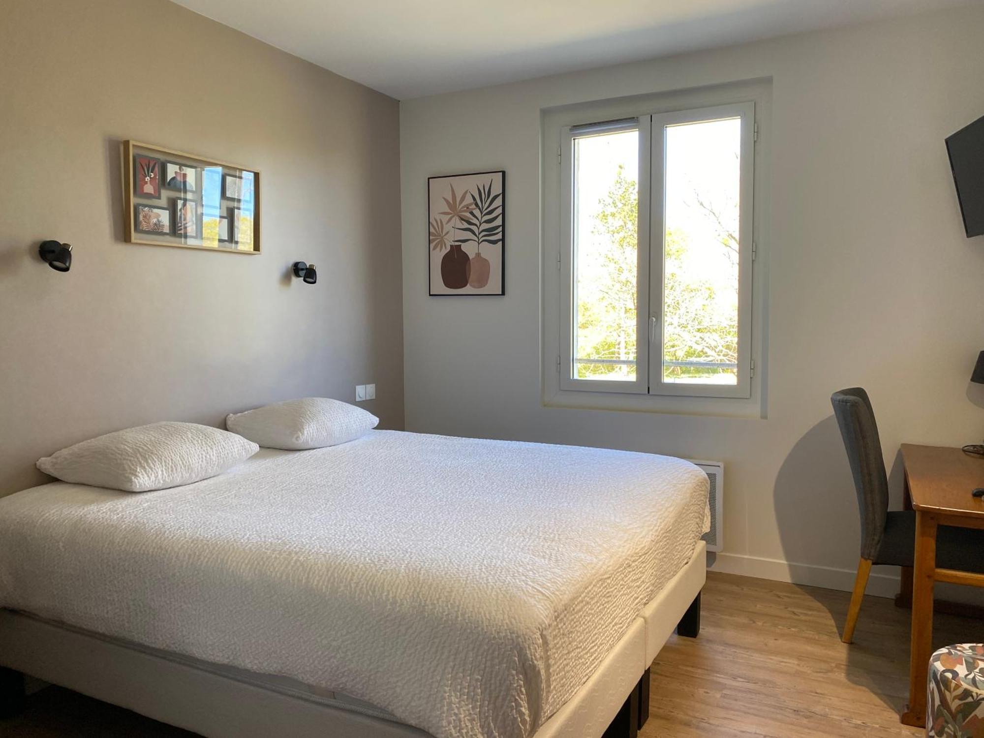 Logis Hotel Le Clos Pite Prechacq-les-Bains Exterior photo