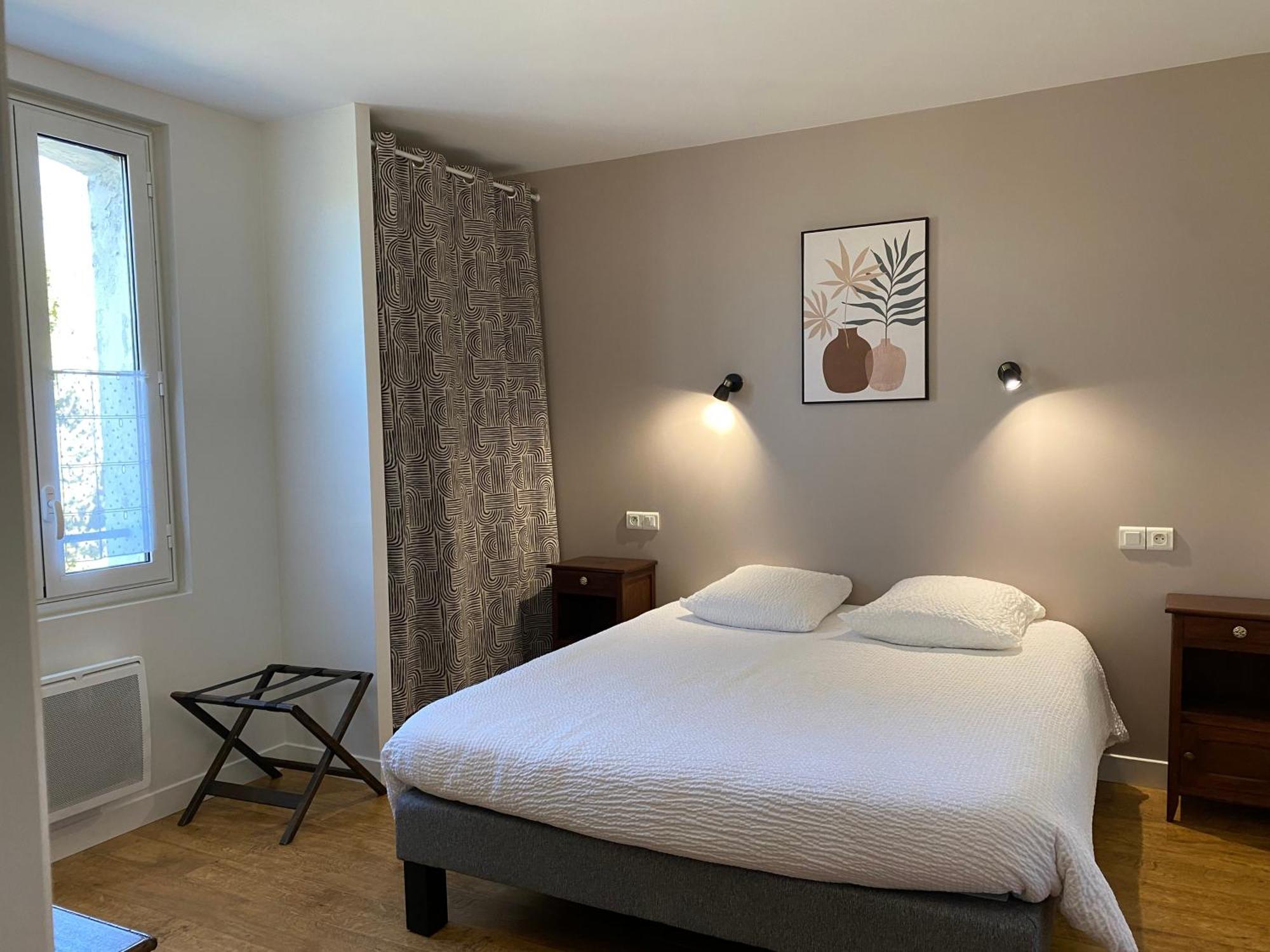Logis Hotel Le Clos Pite Prechacq-les-Bains Exterior photo
